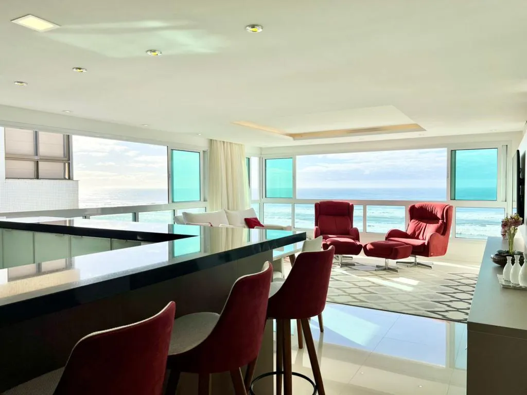 Imagem Apartamento 4 Dormitórios - Bairro Navegantes