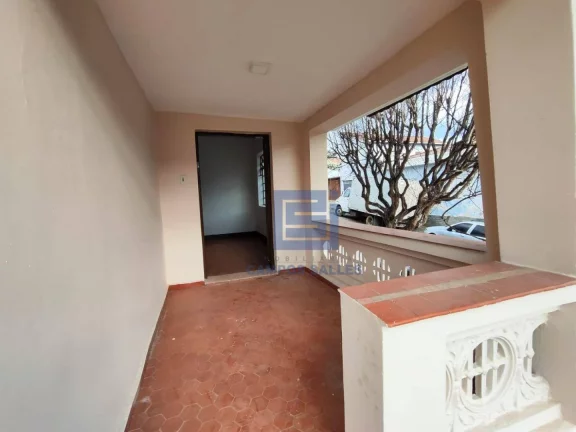 Imagem Casa com 3 dormitórios para alugar por R$ 3.104,00/mês - Centro - Socorro/SP