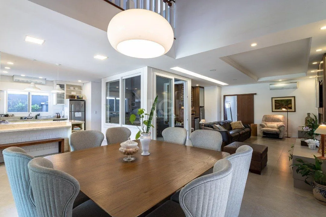 Imagem Casa Condominio para Venda - 340m², 4 dormitórios, sendo 4 suites, 4 vagas - Terra Ville