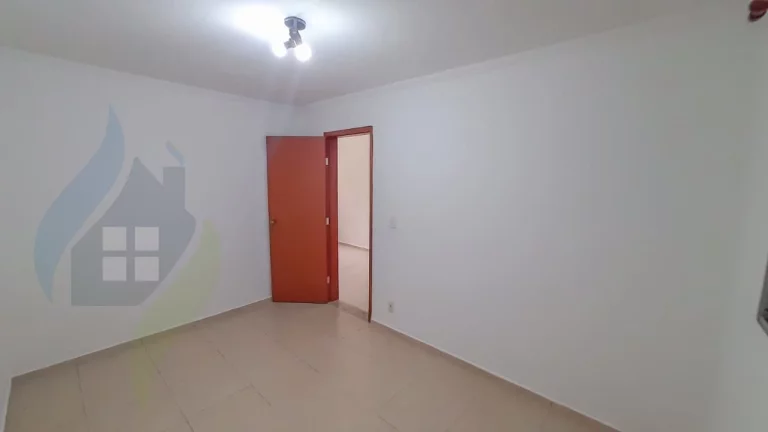 Imagem Apartamento de 2 dormitórios, 1 banheiro, 1 vaga, 50m² em Paulicéia, São Bernardo do Campo