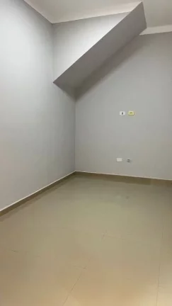 Imagem Sobrado com 3 dormitórios à venda, 73 m² por R$ 325.000 - Mirim - Praia Grande/SP