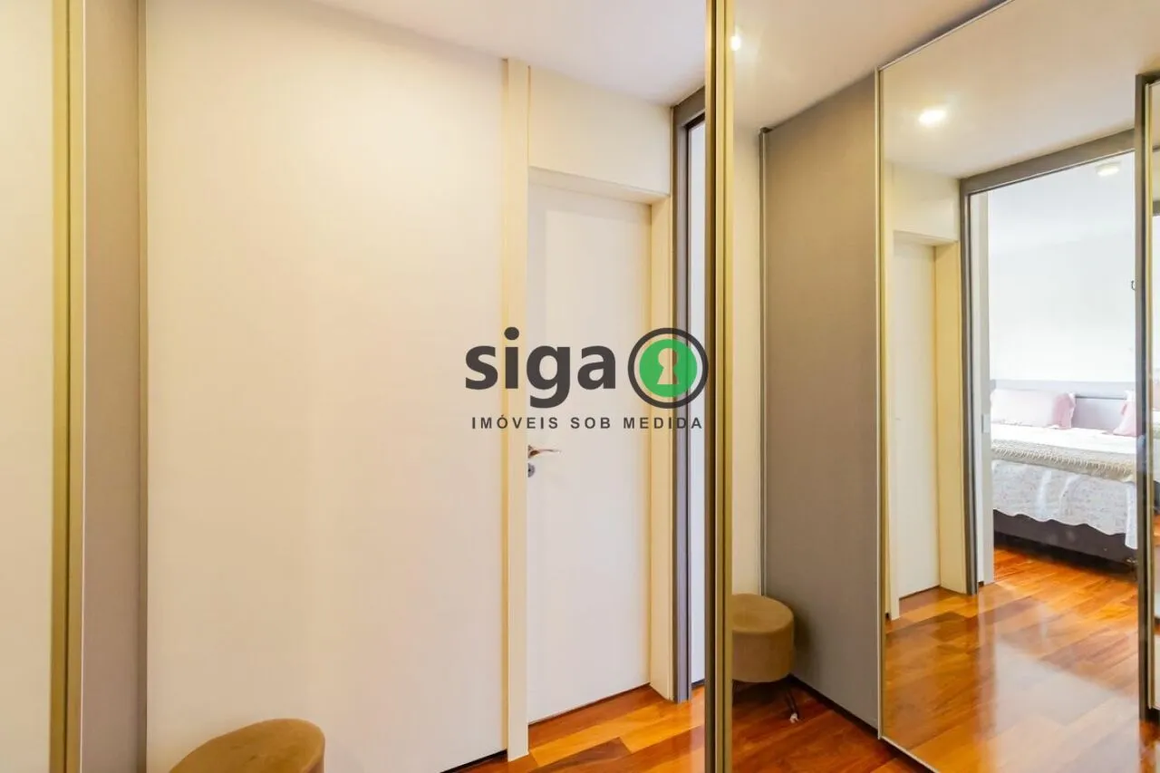 Imagem Apartamento alto padrão reformado no Brooklin 3 suítes automação e lazer completo