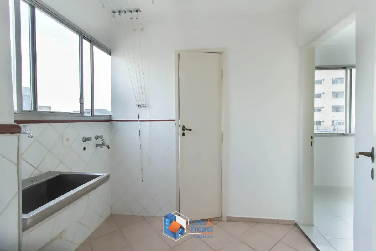 Imagem Cobertura para venda em Campo Belo com 4 quartos, sendo 2 suítes, 195m²