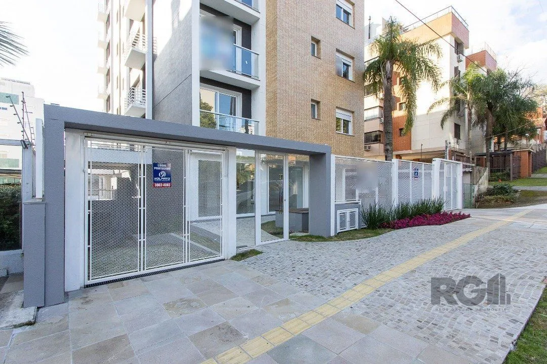 Imagem Cobertura para Venda - 214.34m², 3 dormitórios, sendo 3 suites, 2 vagas - Tristeza
