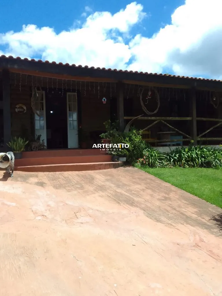 Imagem Sitio &amp; chácara de 2250 m2 toda cercada