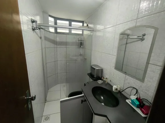 Imagem Sobrado 4/4 Sendo 2 Suites No Conjunto Anhanguera De Esquina