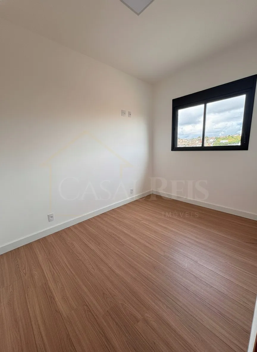 Imagem Casa 3 quartos à venda em Parque Primavera, Poços de Caldas
