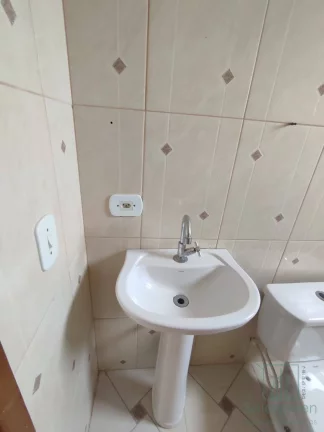 Imagem Casa com 02 dormitórios p/locação no Gibeon em Terra Preta Por R$ 1.100,00