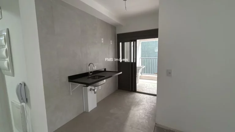 Imagem Apartamento À Venda em Moema, com 2 Suítes e terraço c/ churrasqueira.