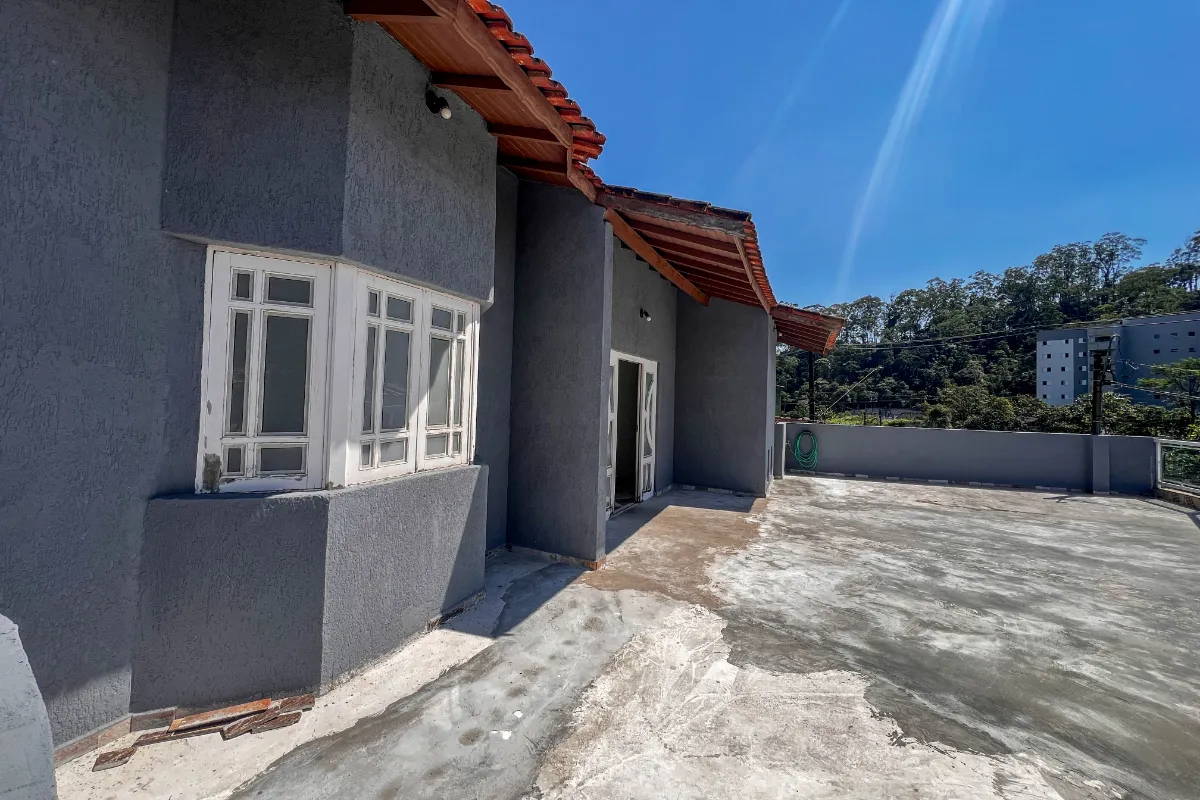 Imagem Casa para venda em Ponte Seca com 3 quartos, sendo 1 suíte, 299m2