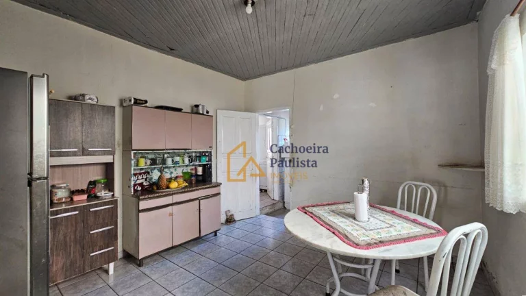 Imagem Casa com 3 dormitórios à venda - Centro - Cachoeira Paulista/SP