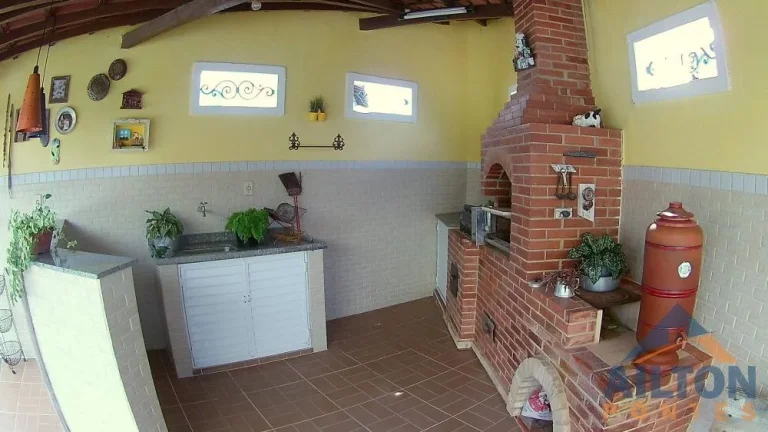 Imagem Casa Duplex com 3 Quartos à Venda em Perocão - Guarapari/ES
