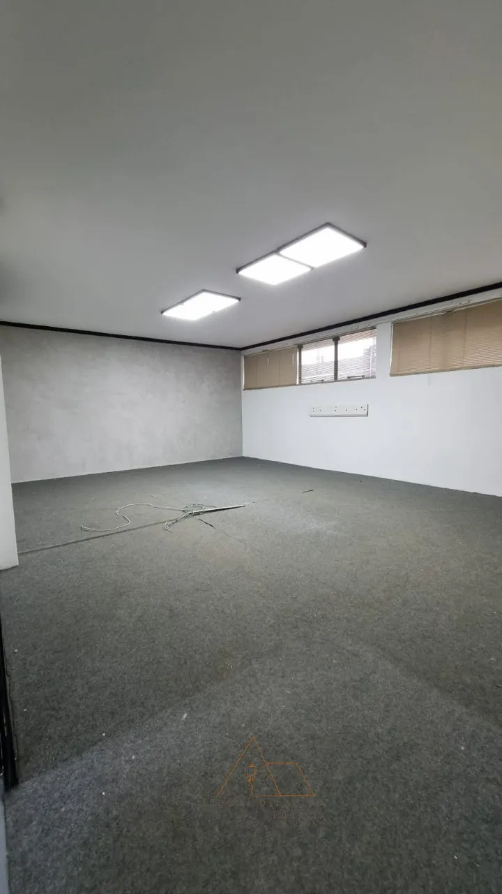 Imagem Aluguel de Galpão Industrial com 1.670m² em Salto-SP, Parque Residencial Rondon