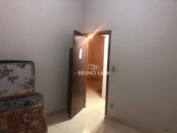 Imagem Sítio com 3 dormitórios à venda, 2520 m² por R$ 550.000,00 - Varginha - Igarapé/MG