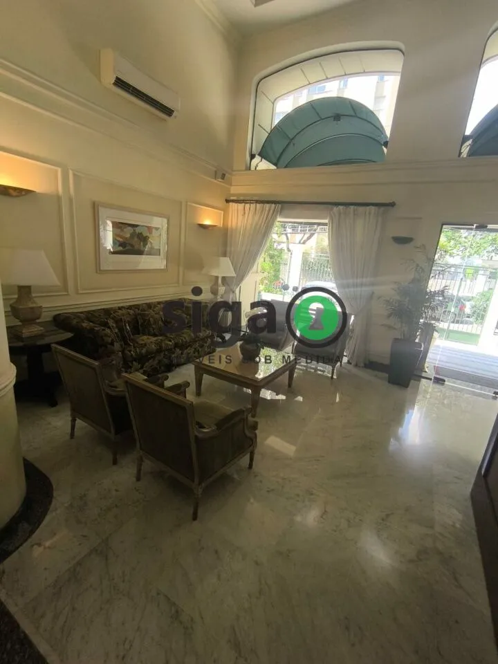 Imagem Flat à venda no Jardins com vaga , reformado e mobiliado .