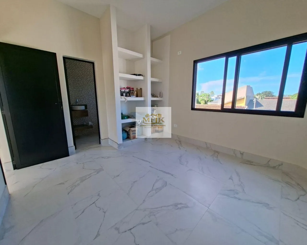 Imagem Casa com 214 m² e 3 quartos à venda em Atami