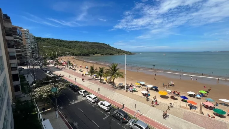 Imagem APARTAMENTO A VENDA COM 4 QUARTOS E 3 SUÍTE NA AVENIDA BEIRA MAR NA PRAIA DO MORRO GUARAPARI-ES