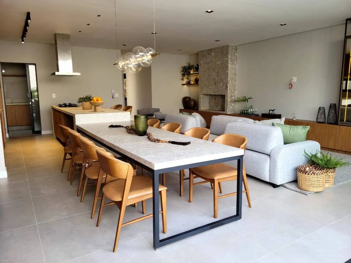 Imagem Casa à venda em Franca, Núcleo Agrícola Alpha, com 4 quartos, 300m2