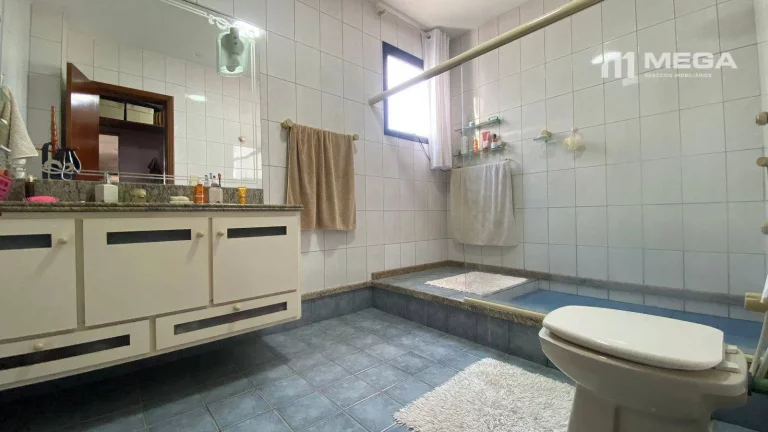 Imagem Cobertura Duplex com 3 dormitórios à venda, 255 m² por R$ 1.750.000 - Praia do Morro - Guarapari/ES