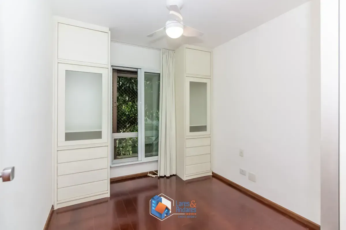 Imagem Apartamento para venda em Moema com 3 quartos, sendo 1 suíte, 99m²