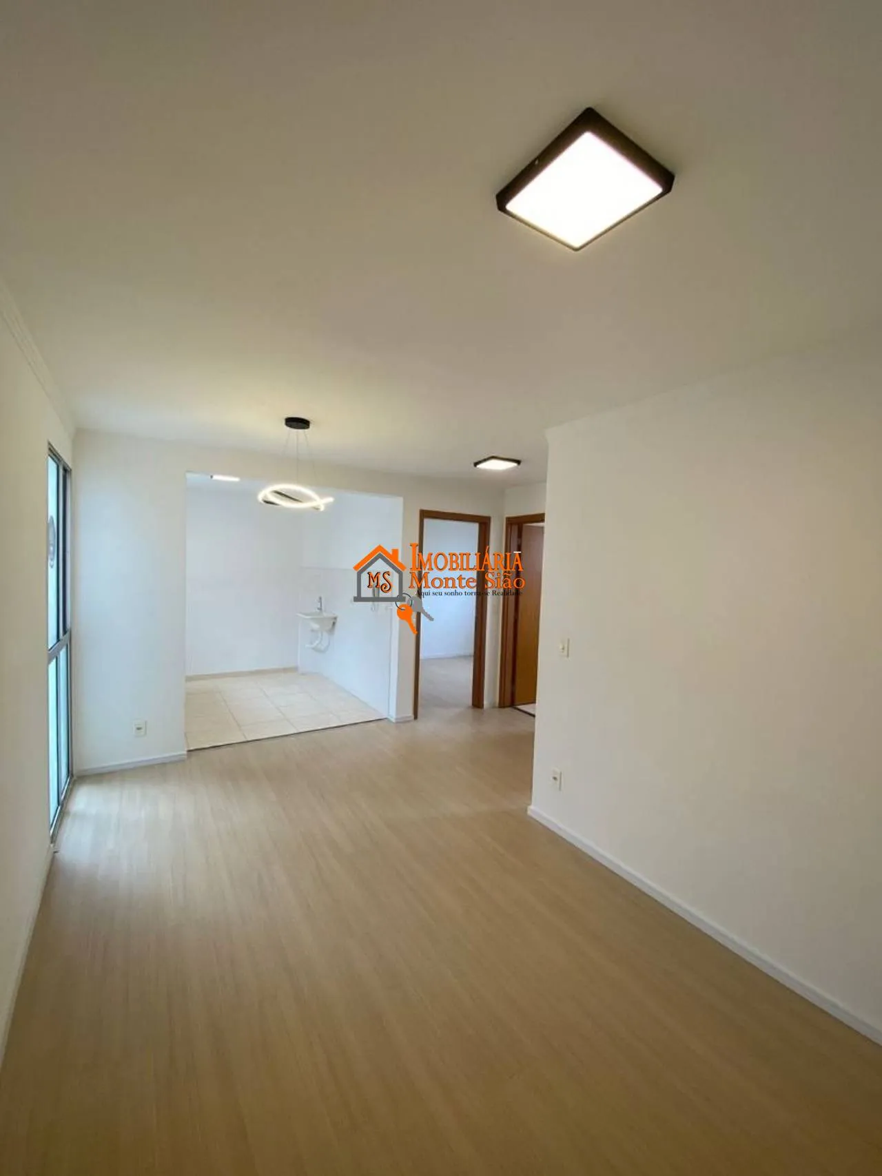Imagem Apartamento com 2 dormitórios à venda, 49 m² por R$ 260.000,00 - Água Chata - Guarulhos/SP