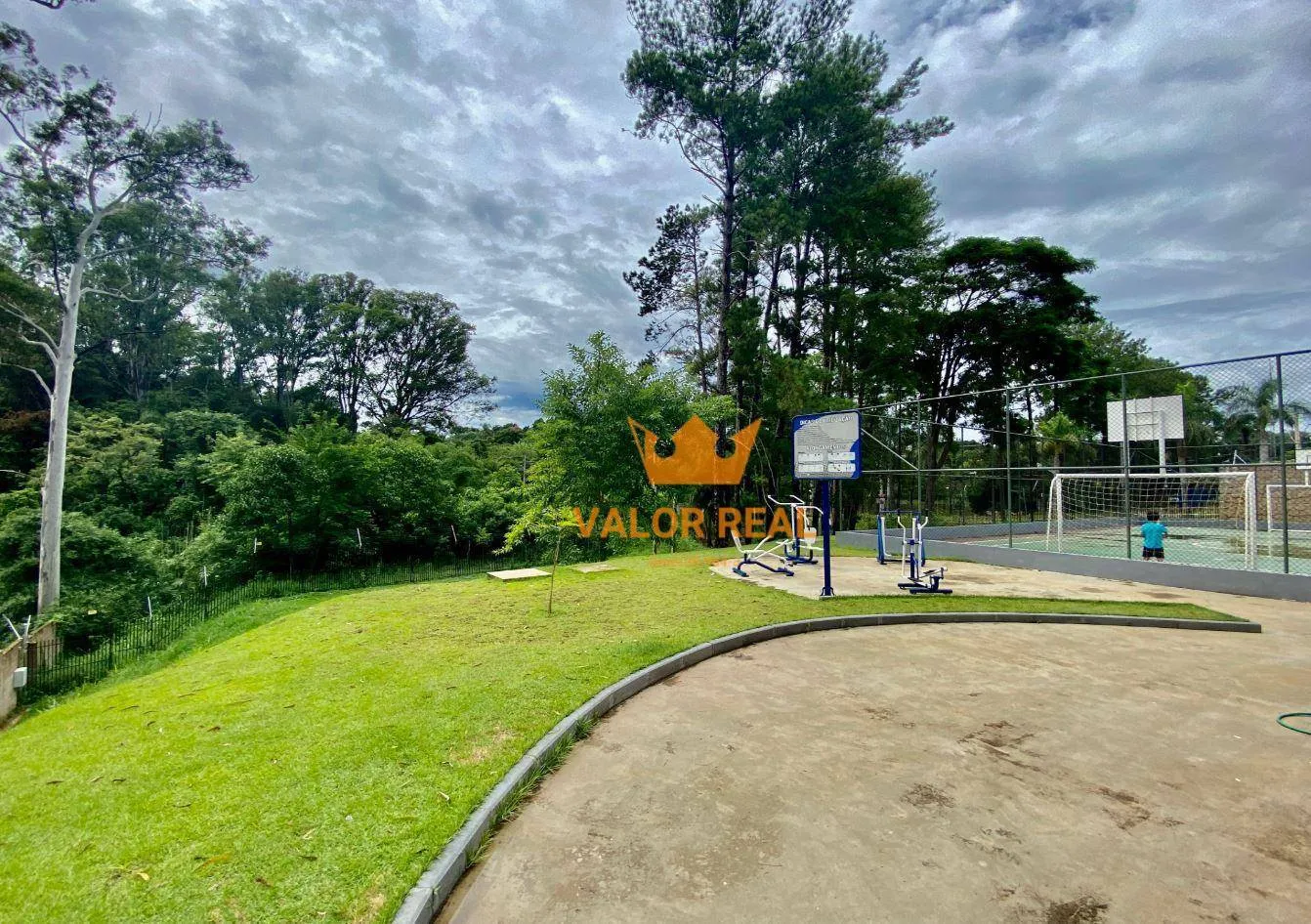 Imagem Terreno Alto Padrão, Cond Brisas Mata, 315 m2