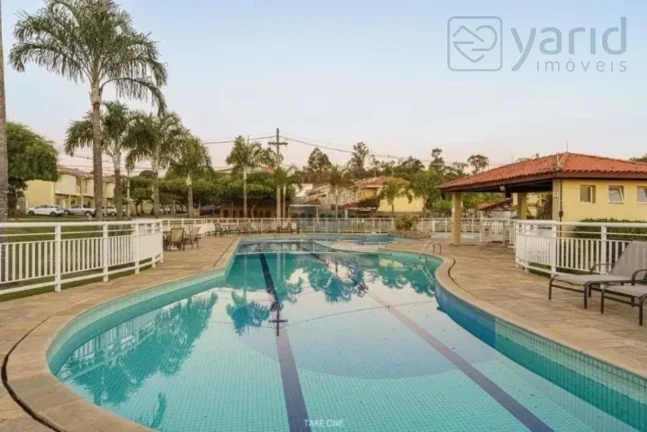 Imagem Casa em Condomínio à Venda em Jundiaí-SP, Bairro Chácara Planalto: 2 Quartos, 1 Sala, 2 Banheiros, 2 Vagas, 250m²!