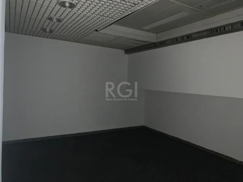 Imagem Loja para Locação/Aluguel - 500m², 0 dormitórios, 3 vagas - Moinhos De Vento