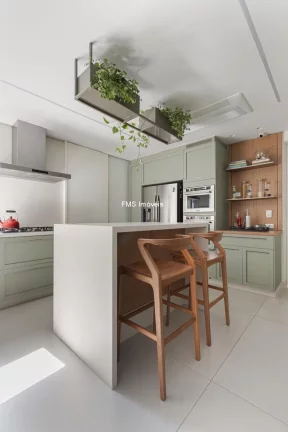 Imagem Apartamento à venda na Vila Nova Conceição, com 3 suítes, 2 salas, 4 vagas, 243 m²