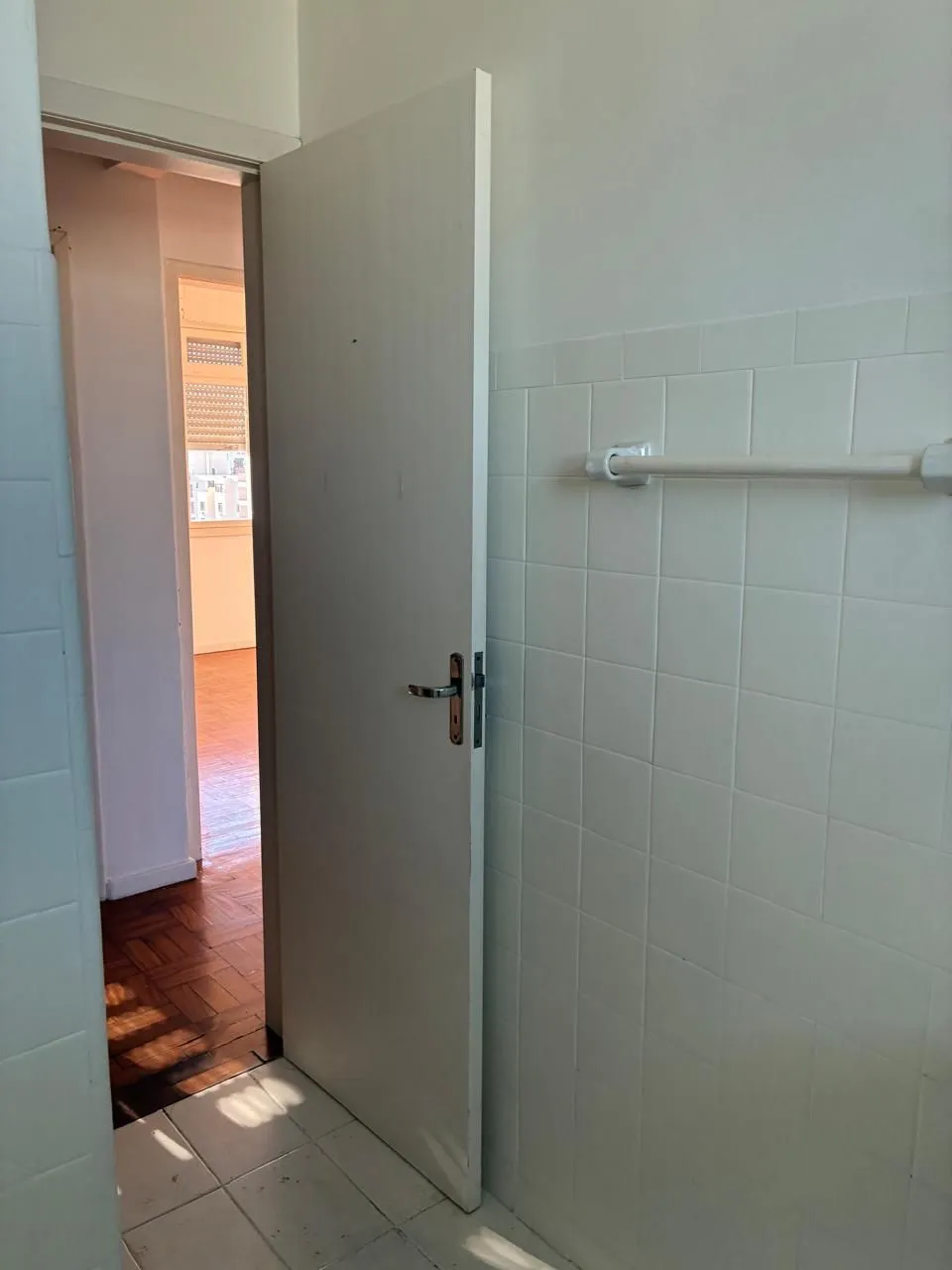Imagem AMPLO APARTAMENTO DE 3 DORMITÓRIOS NA CIDADE BAIXA