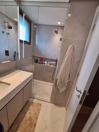 Imagem Apartamento de Luxo no Brooklin Paulista: 3 Quartos, 2 Suítes, 3 Salas e 2 Vagas de Garagem - São Paulo-SP - 110m²