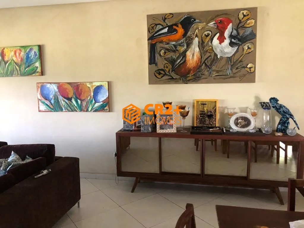 Imagem Vendo casa 03 quartos, 03 suítes, 315 m2, 04 vagas de garagem em Moreno- 1.385m²