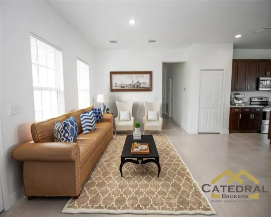 Imagem Casa com 4 quartos por $269,900 (dólar) em Ocala - Flórida - Estados Unidos