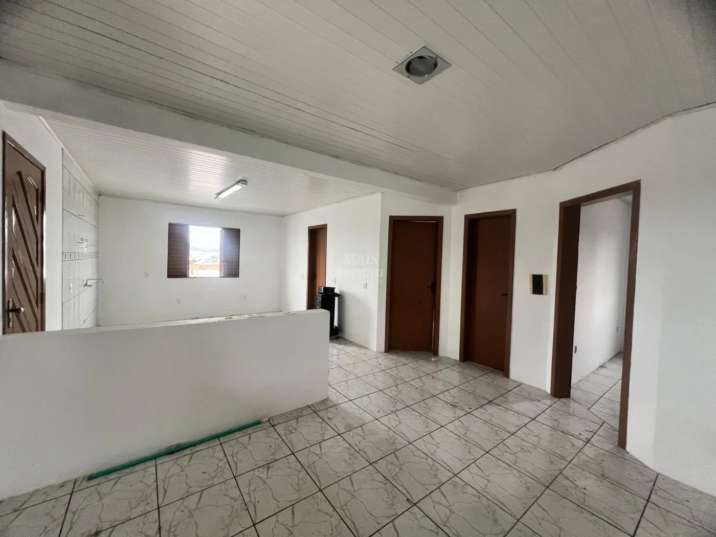 Imagem Casa de 3 dormitórios para locação em Canudos, Novo Hamburgo