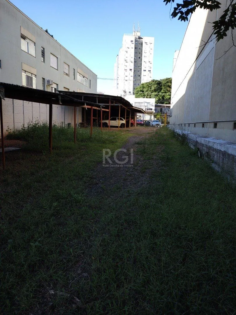 Imagem Terreno em Cristal