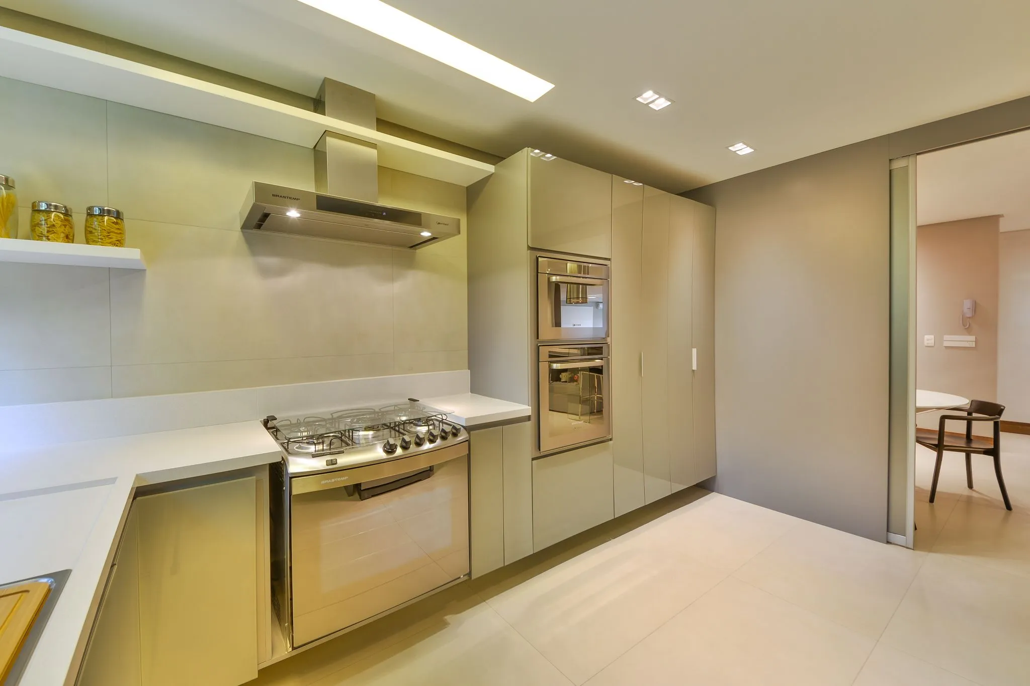 Imagem Apartamento à venda em Gramado, Centro, com 5 quartos, 314.74m2