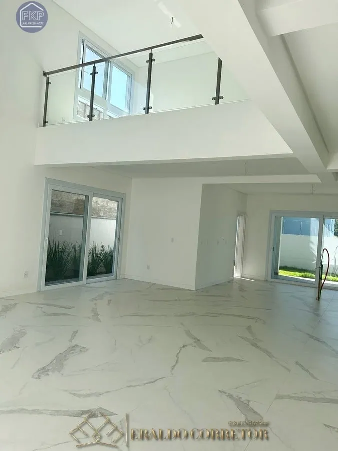 Imagem Casa Alto Padrão 4 suítes!