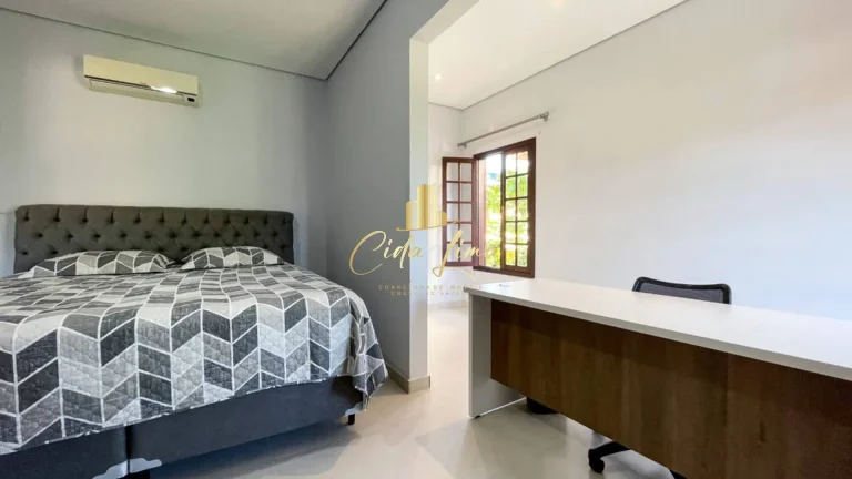 Imagem Casa alto padrão a venda no Pico da Cruz no Rio Tavares SC.