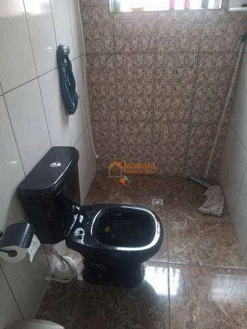 Imagem Sobrado com 2 dormitórios à venda, 100 m² por R$ 320.000,00 - Lavras - Guarulhos/SP