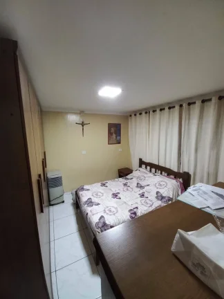 Imagem Sobrado com 125 m² 2 Dormitórios 2 Vagas de Garagens ao lado Shoping Plaza