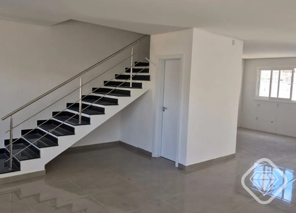 Imagem Sobrado novo, nunca habitado, no Residencial Jardins do Prado, em localização estratégica, próxi...