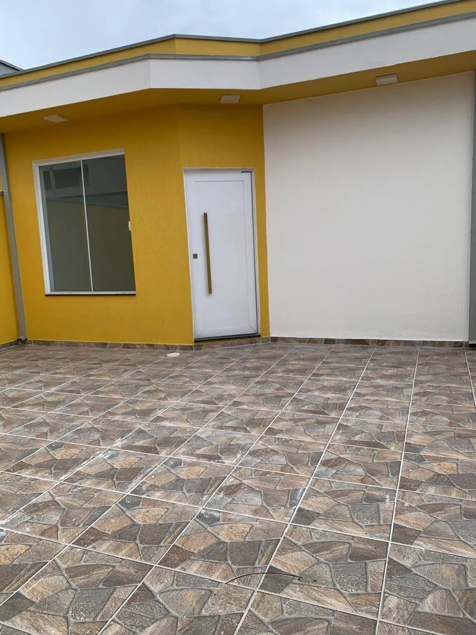 Imagem Casa 3 Quartos, 1 Suite, 2 Vagas, 176M², Loteamento Residencial e Comercial Flamboyant, Pindamonhangaba - SP