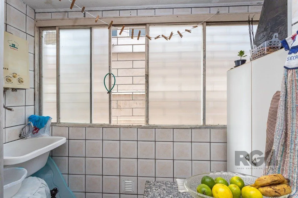 Imagem Apartamento de 2 dormitórios no Petrópolis térreo