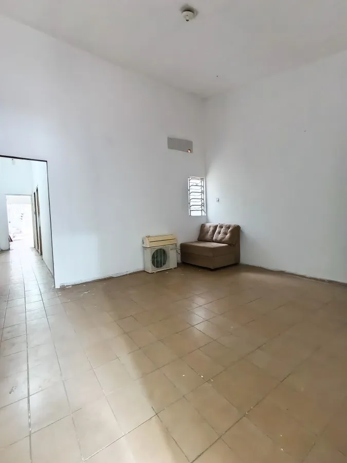 Imagem Casa para Venda em Maceió, Pajuçara, 3 dormitórios, 1 suíte, 3 banheiros