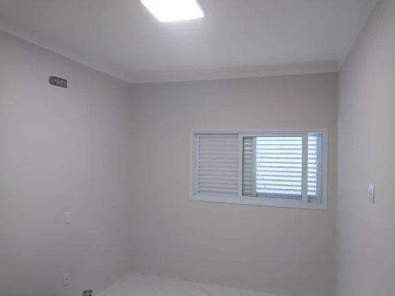 Imagem Belíssima casa, Jd. Estoril III, 3 dormitórios