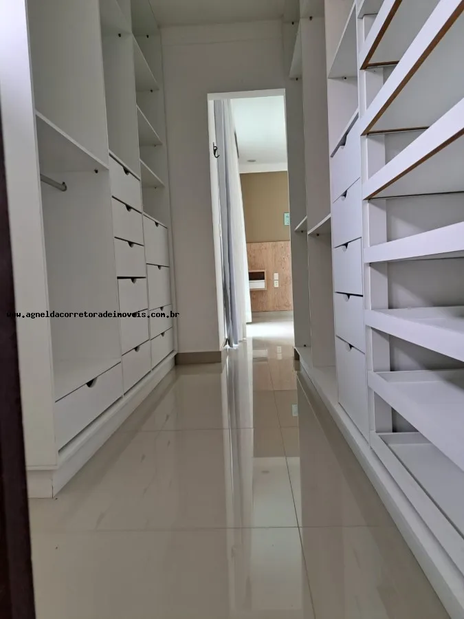 Imagem Casa para Venda em Parnamirim, Pium (Distrito Litoral), 4 dormitórios, 3 suítes, 4 banheiros, 2 vagas