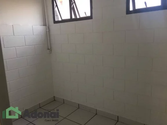 Imagem Galpão comercial na Av. Fernando Arens, 700 metros com mezanino