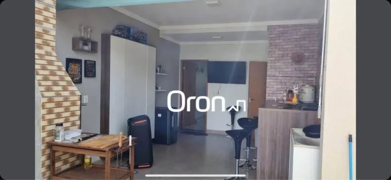 Imagem Sobrado à venda, 180 m² por R$ 850.000,00 - Vila Rosa - Goiânia/GO