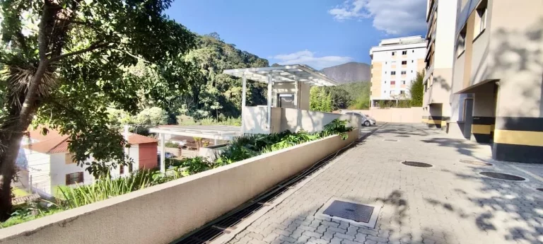 Imagem Apartamento para Venda em Teresópolis, Várzea, 2 dormitórios, 1 suíte, 2 banheiros, 1 vaga