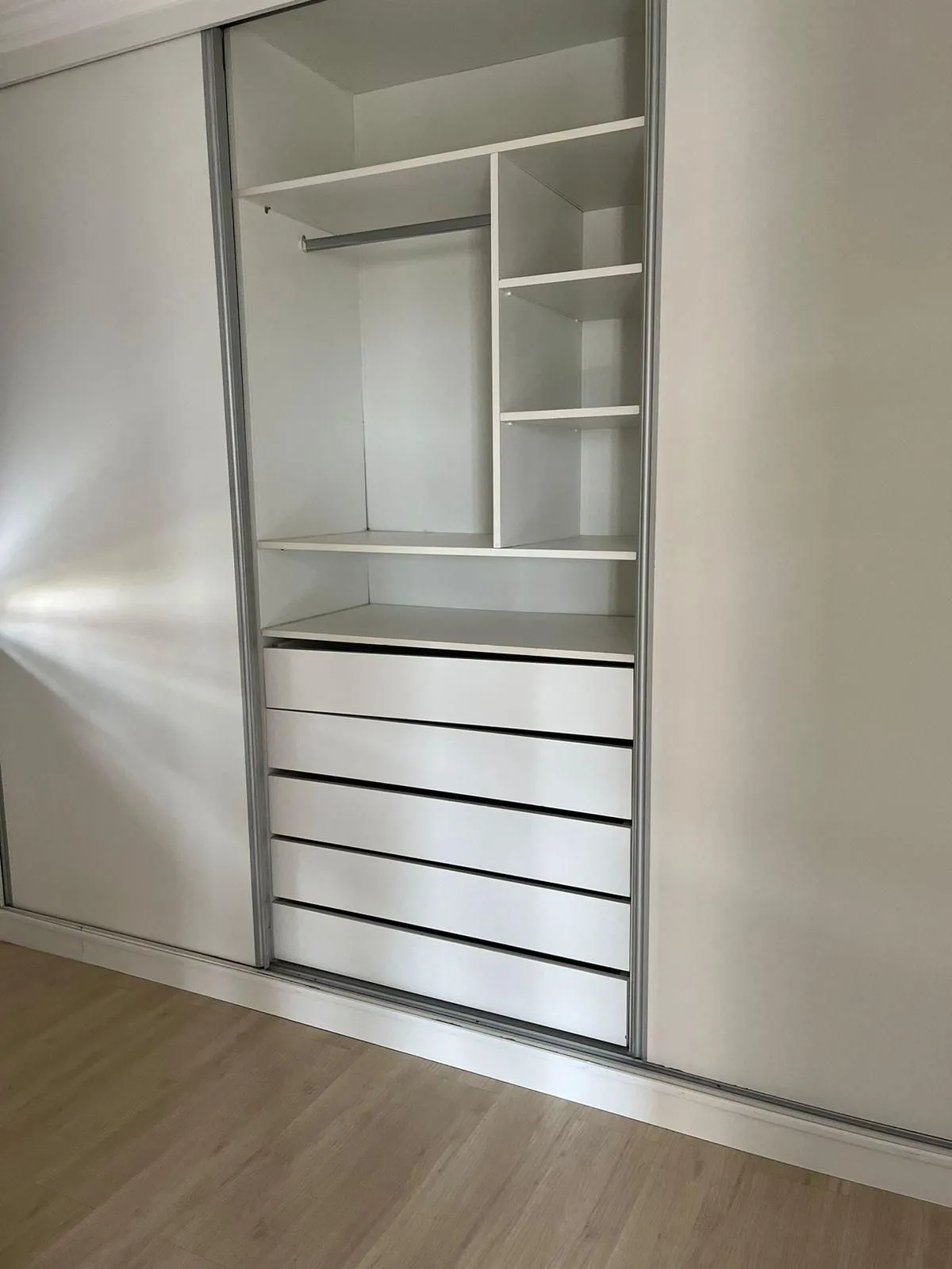 Imagem Apartamento a venda dois dormitórios, vaga e infra-estrutura